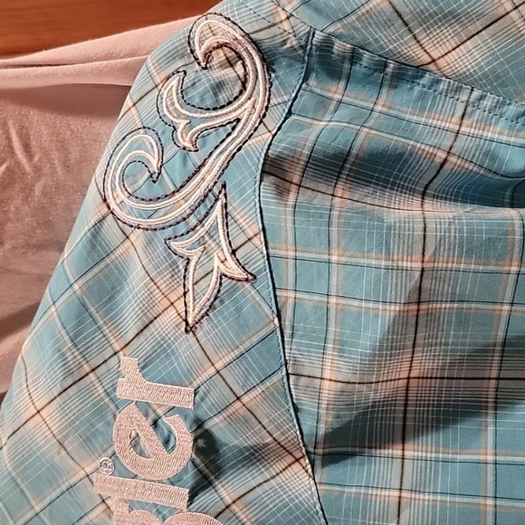 Wrangler® Logo Blue Plaid Long Sleeve Snap Shirt MP1318M - Picture 7 of 10